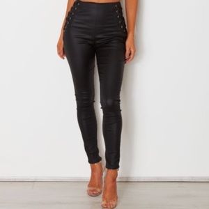 NWT - last chance pants - white Fox boutique